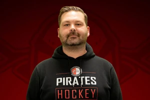 Dominic Weis bleibt Trainer bei den Piraten.
